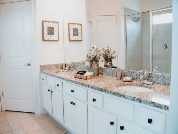 Spacious 5-Bedroom Orlando Home with Private Pool & Resort Amenities